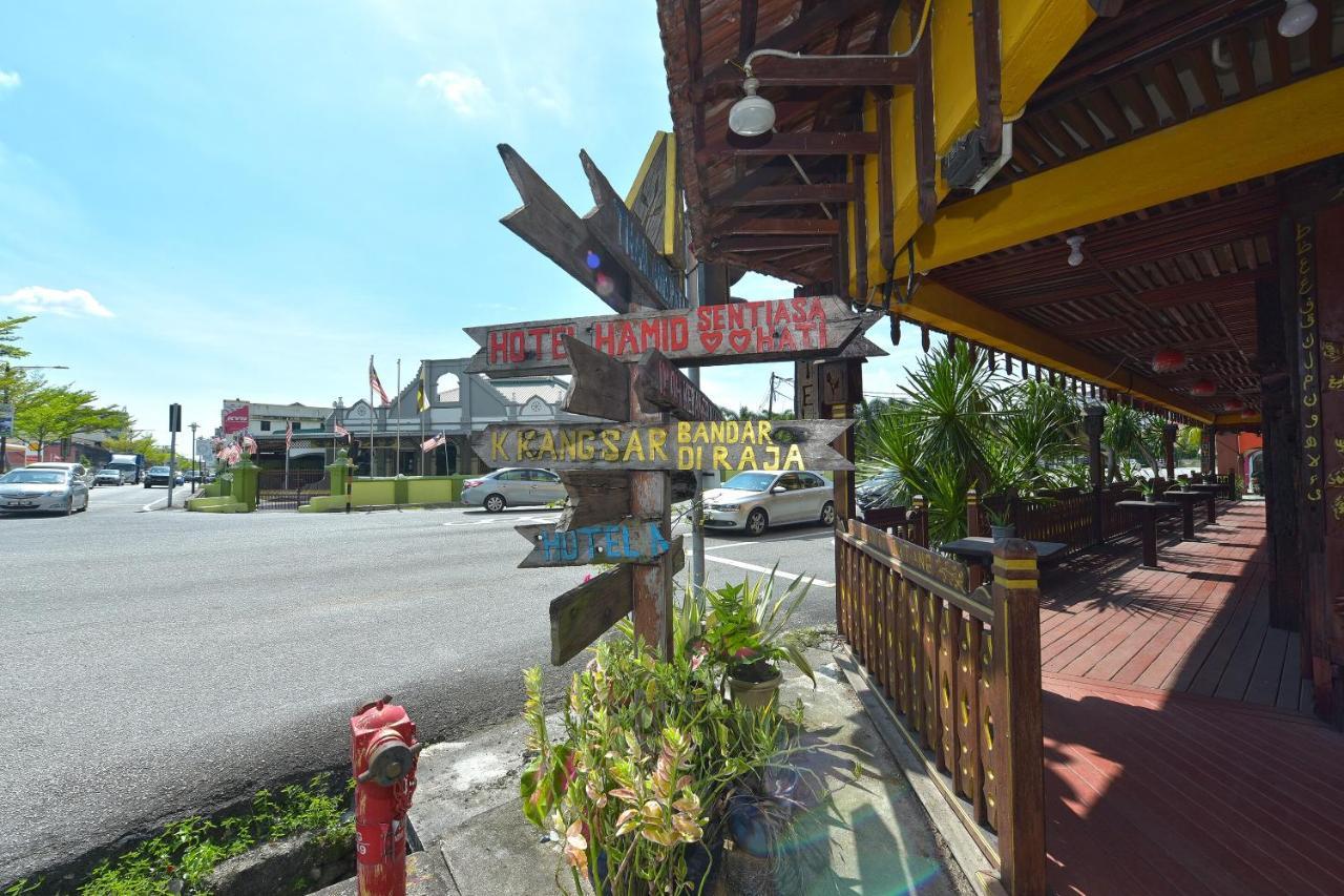 Super Oyo Capital O 90659 Raintown Timbers Hotel Taiping Exterior foto